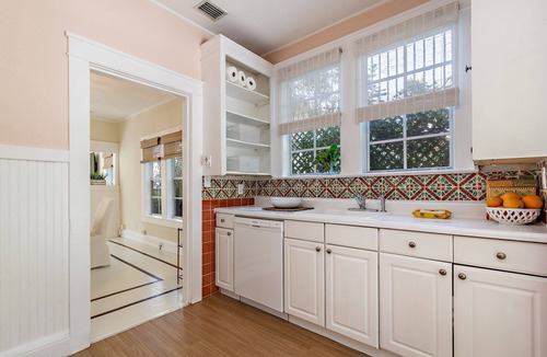 Flamingo Parks House | West Palm Beach 2 Bedroom Getaway