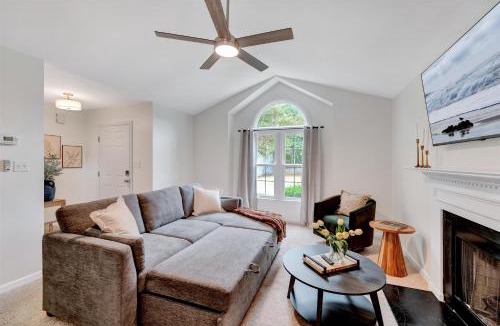 Northwest Raleigh House | WestBorough Hideaway Fenced Yard 3Bedroom