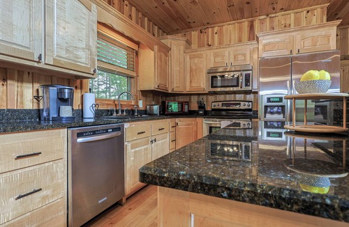 Epworth Cabin | Where The Mountains Meet | Blue Ridge, GA