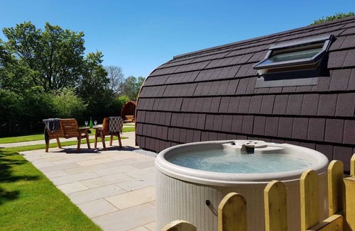 Horton in Ribblesdale Cabin | Whernside Glamping Pod - Ribblesdale Pods