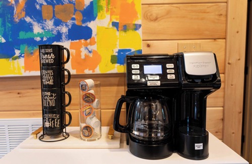 Sevierville Cabin | White Pine Cabin Boutique Smoky Escape