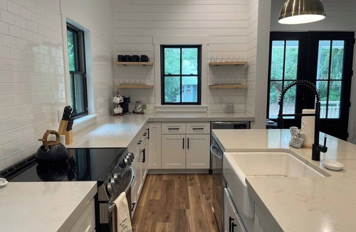 Cape Fear Station House | Willet on Kinnakeet - CAPE FEAR STATION GEM