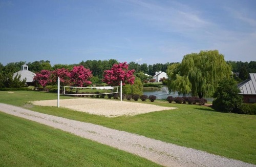 Berkeley Villa | Williamsburg | Colonial Park Stay | Pool & Tennis | 2BR