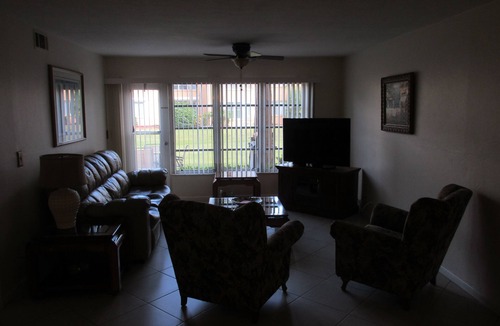 East Naples Condo | Winterpark Huge Pool 3 miles to beach.