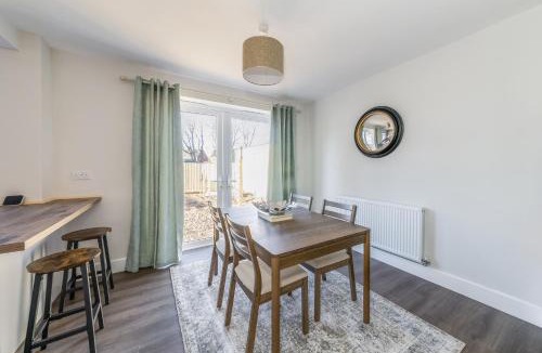 Abingdon House | WJShortlets - 48HarwellRd