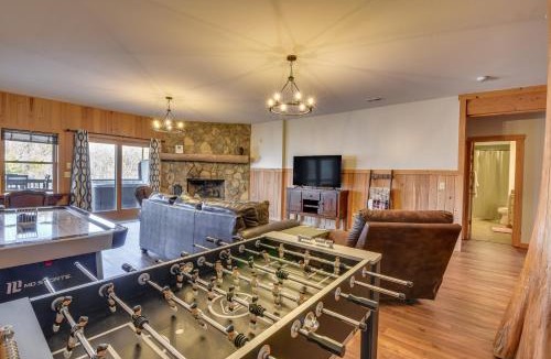 Sapphire House | Wooded Cabin: Mtn Views, Hot Tub & 2 Decks!