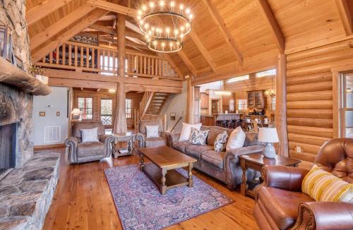 Sapphire House | Wooded Cabin: Mtn Views, Hot Tub & 2 Decks!