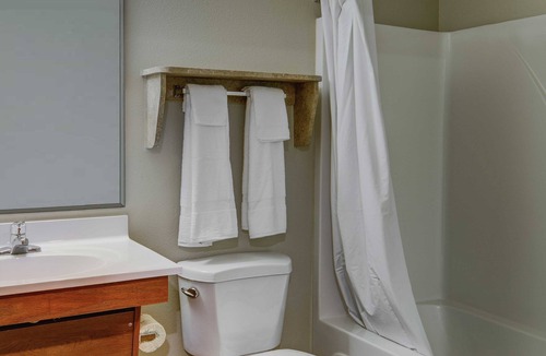 Gastonia Hotel | WoodSpring Suites Charlotte Gastonia