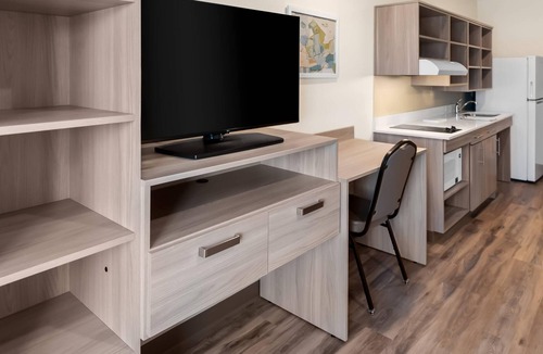 Greenville - Spartanburg Hotel | Woodspring Suites Greenville Airport