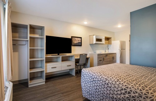 Greensboro Hotel | WoodSpring Suites Greensboro - High Point North