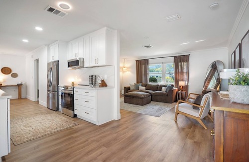 Dunedin House | WOW! Dunedin Coastal heated POOL Home-beaches-eateries-near downtown