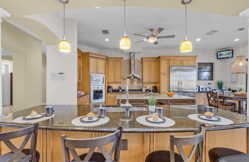 Pelican House | WOW! Experience Luxury! Gulf Access, Pool & Spa, Kayaks, Dock, Tiki- Villa Waterfront Wonderland