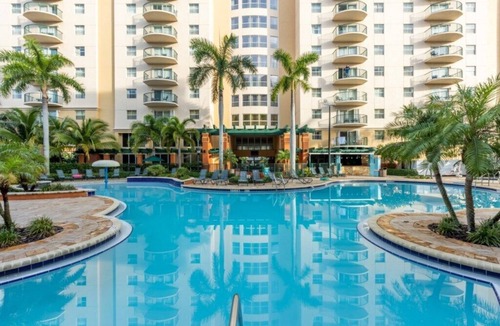 Survey Creek Condo | Wyndham Palm-Aire - 2 Bedroom Condo