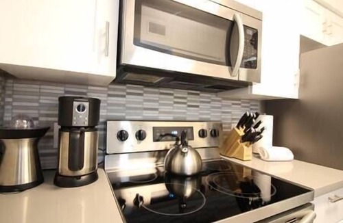 Aventura Apartment | Yacht Club at Aventura 1 Bd 1 Bath