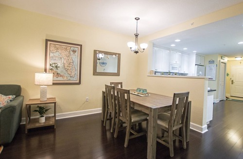 Independence Square Condo | Your Perfect Vacation! Beautiful 2BR, 2BTH Condo & 4 FREE Waterpark passes daily