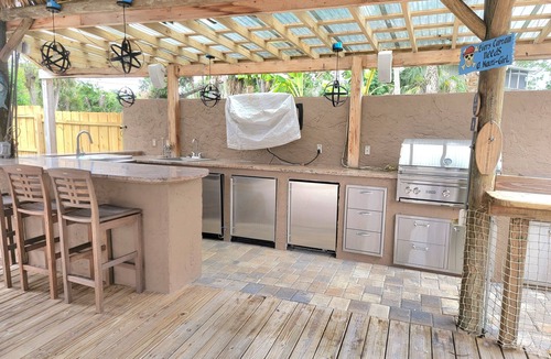 Springs at Kings Bay House | Your personal Tiki Hut waterfront/pool/spa home.