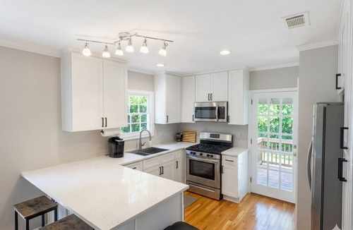 Lindridge-Martin Manor House | Your World Cup Stay