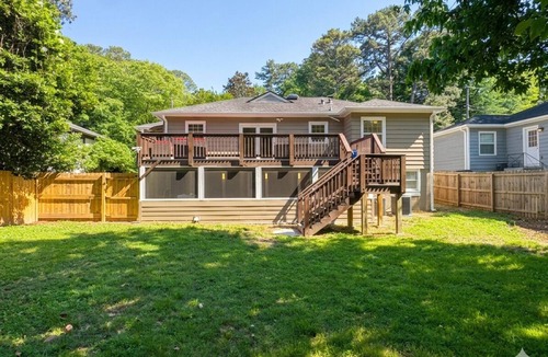 Lindridge-Martin Manor House | Your World Cup Stay