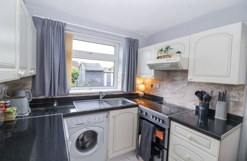Timsbury Cottage | ZADENA, pet friendly, with a garden in Timsbury