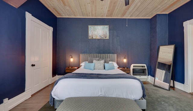 1 Bed Cozy Historic Downtown Columbia (Elmwood Park)