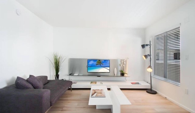 1 Bedroom Queen Size Apartment