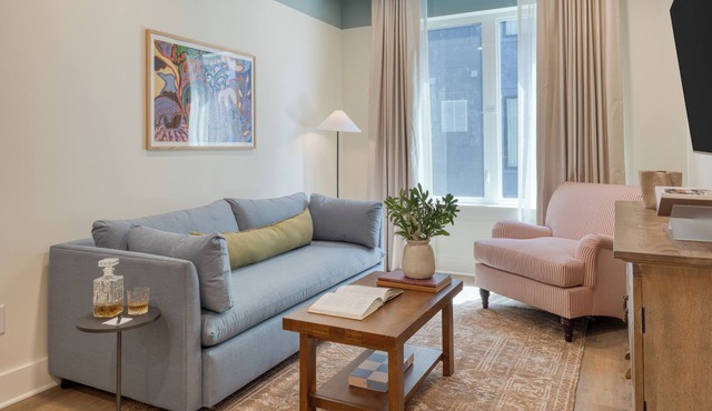 1 Bedroom Suite | Rooftop | Gilmore Hotel