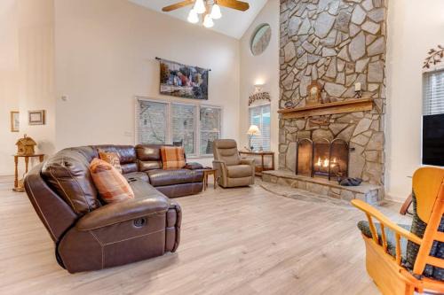 2 Bed 2 Bath Vacation home in Whittier I