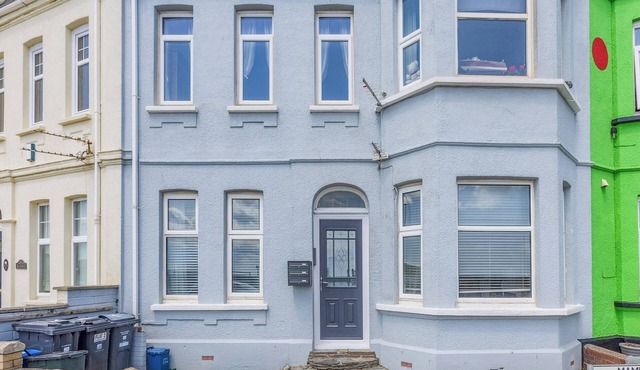 2 bedroom accommodation in Exmouth