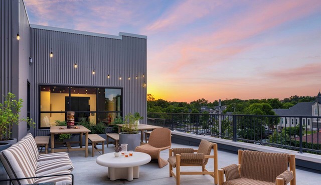 2 Bedroom Suite w/Balcony | Rooftop | New Hotel