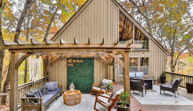 4BR+Loft Blue Ridge Mtns Big Canoe Charming Cabin