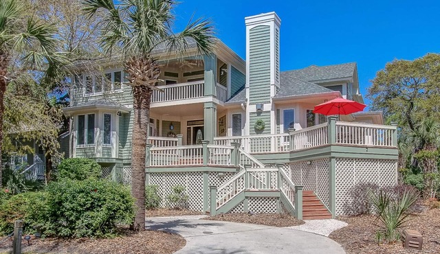 7 Quail-Dog-Friendly, 2nd Row Ocean w/Pool & Hot Tub, 35 steps to the beach!