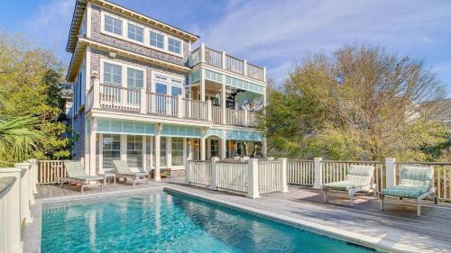 913 Carolina Boulevard by AvantStay