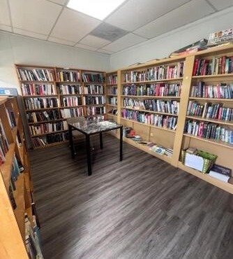 Airy 2 Bedroom in North Fort Myers Near Many Attractions