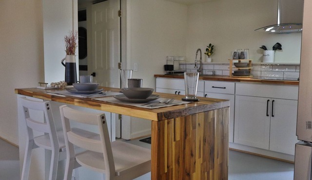ALL INCLUSIVE Clean, Safe, and Fully Furnished Home Away From Home