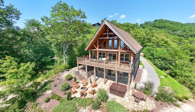 Altitude Adjustment Magnificent Custom Cabin with Breathtaking Views