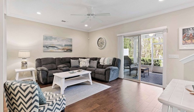 Anchor and Tide - Luxury Townhouse w/pool