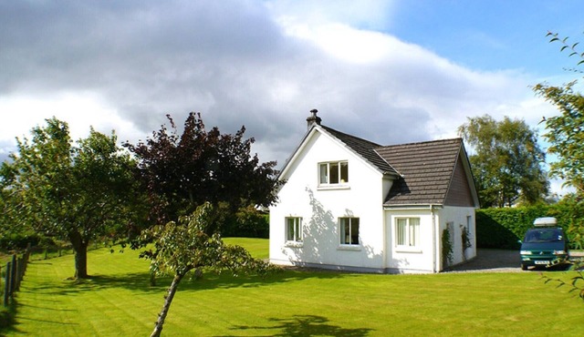 Ardshellach - Three Bedroom House, Sleeps 6