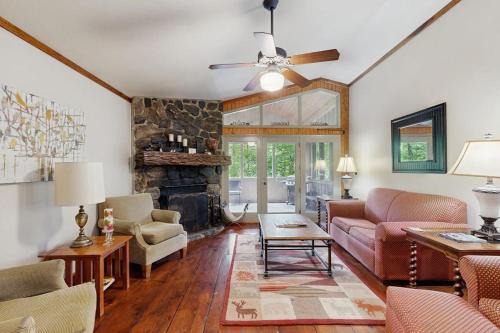 Bear Creek Cabin
