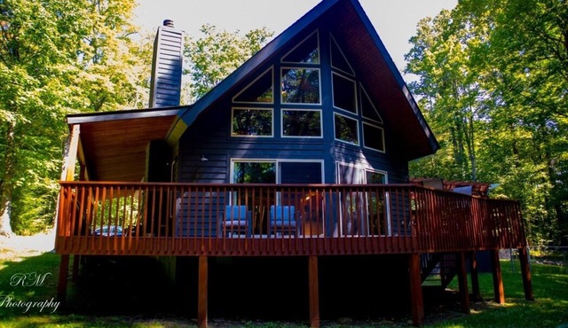 Bearfoot Hideaway