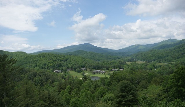 Breathtaking View of Grandfather Mountain-Boone/ASU/Blowing Rock/Hound Ears Club
