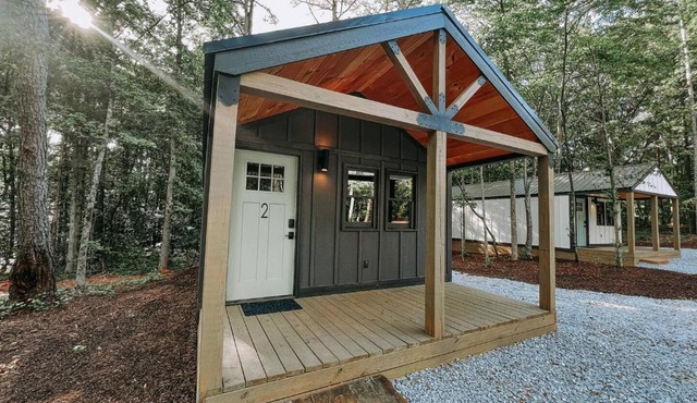 Cabin #2 One bedroom with Kitchen