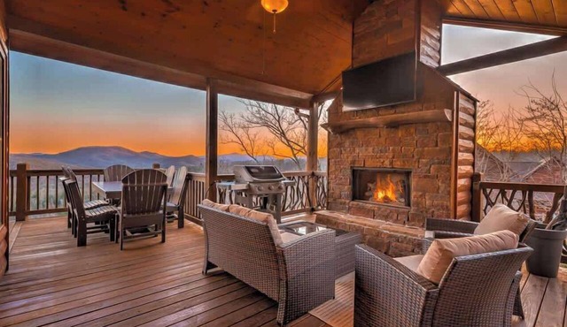Cabin Unwined |