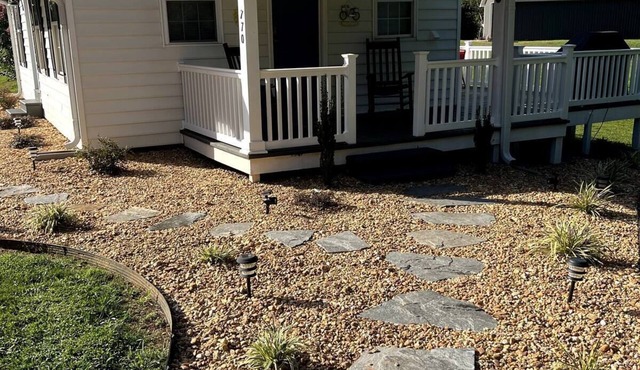 Charming 2-bedroom house located in the Blue Ridgen