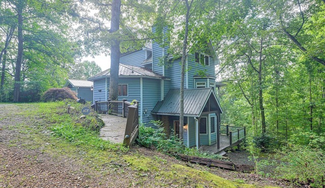 Chateaux-Style Franklin Retreat w/Sauna and More