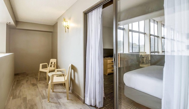Clarion Hotel Jackson Northwest