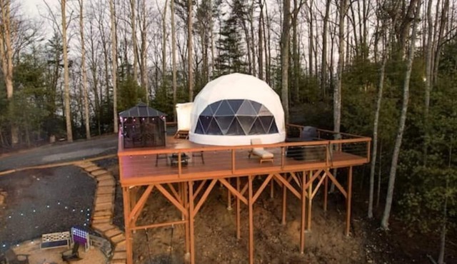 Contrast Cove Dome in Smoky Mountains - GlampiTiN