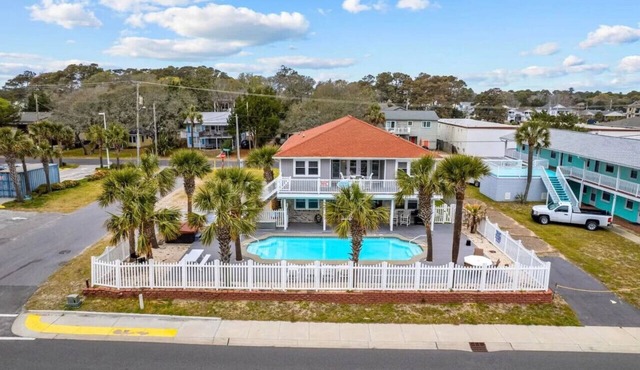 Coral Breeze - The Ocean Events House