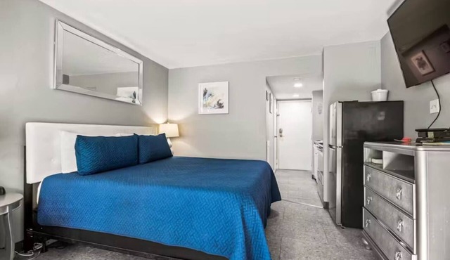 Cozy 1-bedroom condo in enjoyable Myrtle Beach with WiFi, AC
