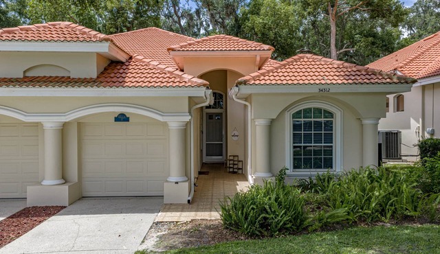 Cozy Golf Villa At Lake Jovita - St. Leo access, DISCOVER YOUR IDEAL GOLF RETREAT