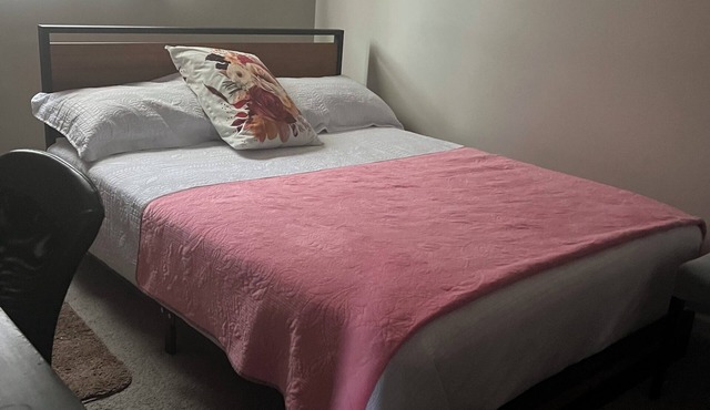 Cozy Guest Room Dacula GA